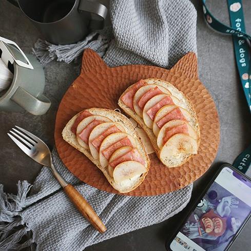 Breadboard Hand Carved Wooden Bear Panda - Wooden Islands