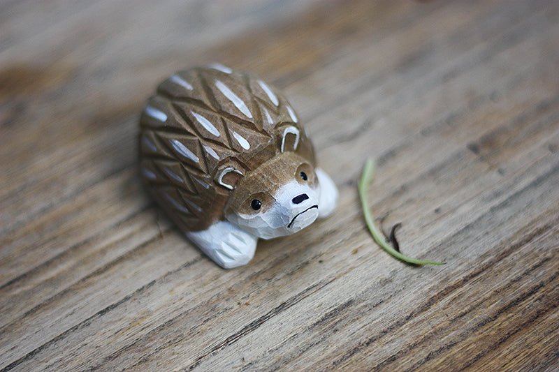 Adorable Little Hedgehog Figurine - Perfect Collectible or Gift for Animal Lovers - Wooden Islands