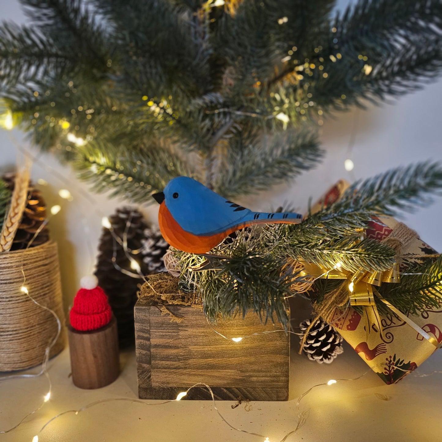 Eastern bluebird Clip-on Bird Ornament