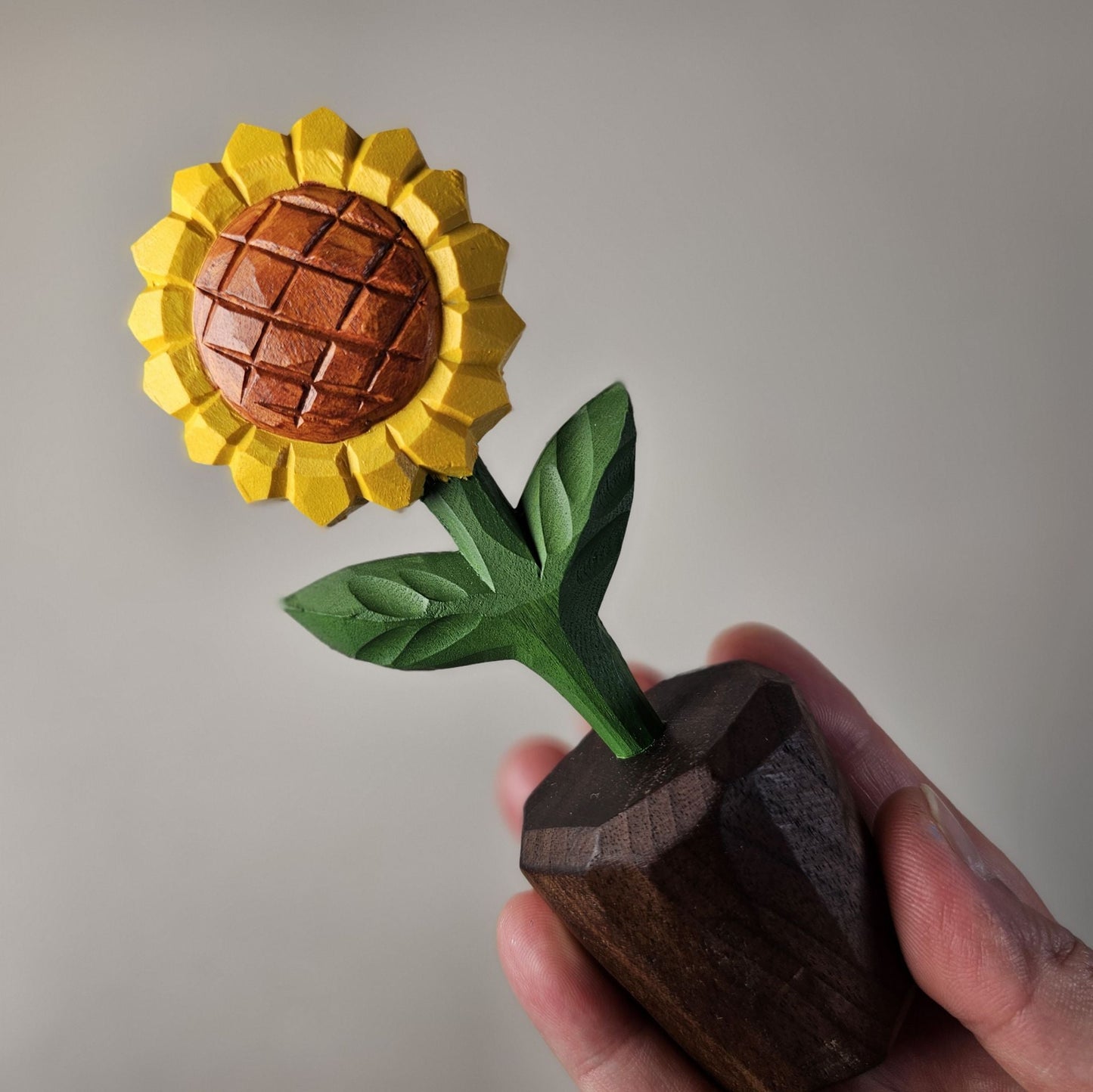 Elegant Sunflower Wooden Sculpture | Hand-Carved & Painted With Gift Box Packing