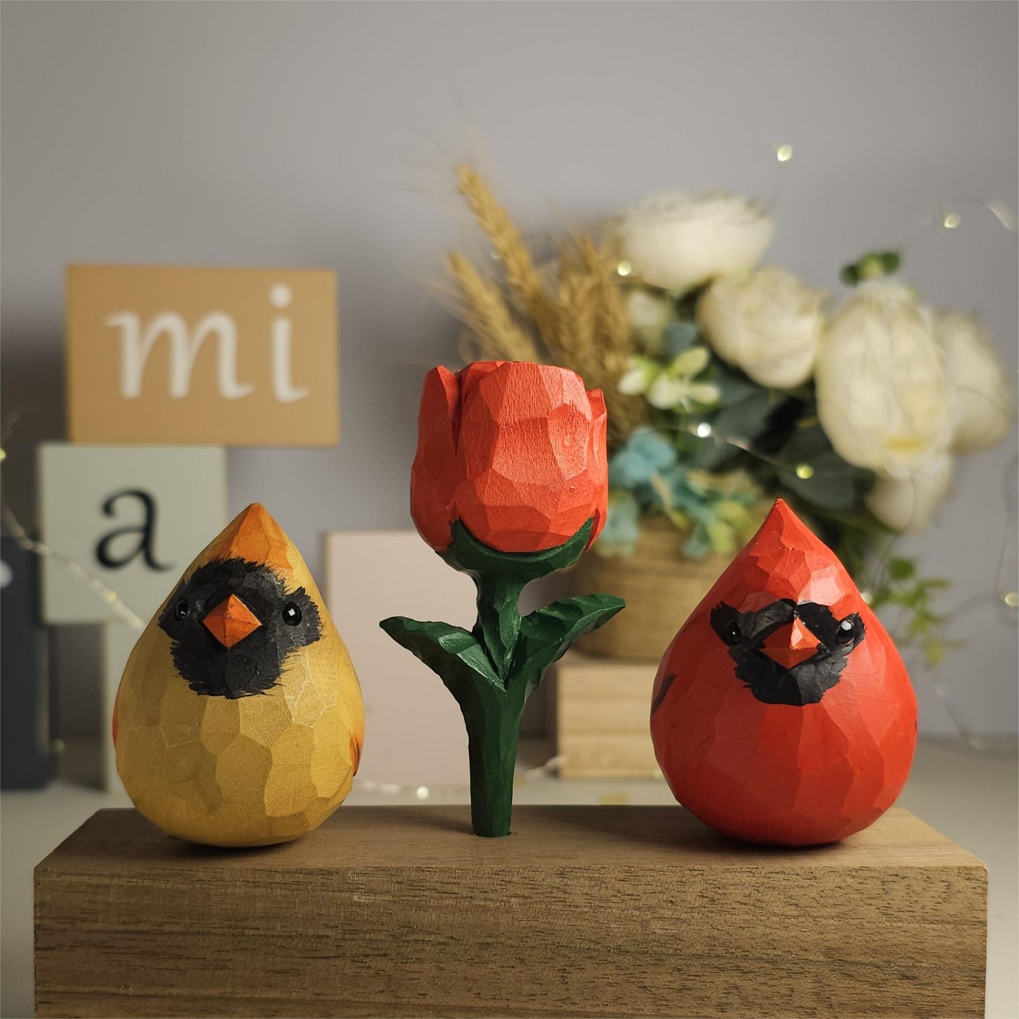 Cardinal Couple Figurine with Wooden Rose