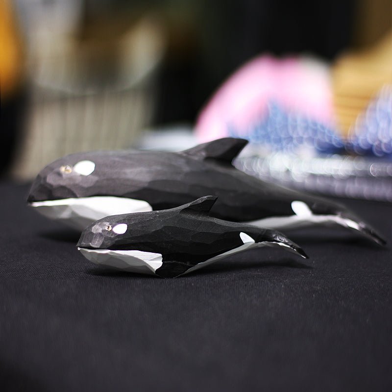 Hand-Painted Wooden Orca Killer Whale Figurine – Captivating Marine Decor - Wooden Islands