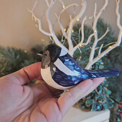 Magpie Clip-on Bird Ornament