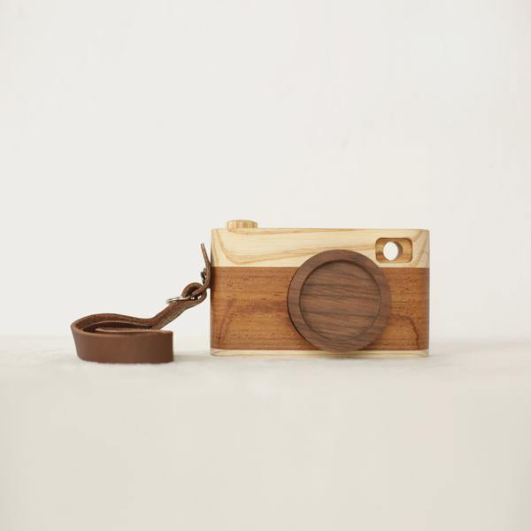 Wooden Camera Handcrafted Wood Retro Camera Décor Gifts-DC - Wooden Islands