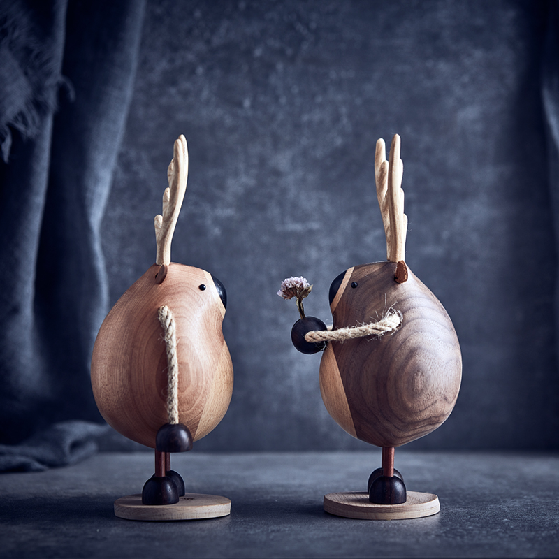 Couple Deer Figurines Wooden Hand Carved Wedding Gifts - Wooden Islands