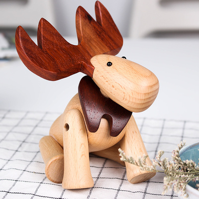 Moose Figurines Handmade Wooden Sculpture Decorations - Wooden Islands