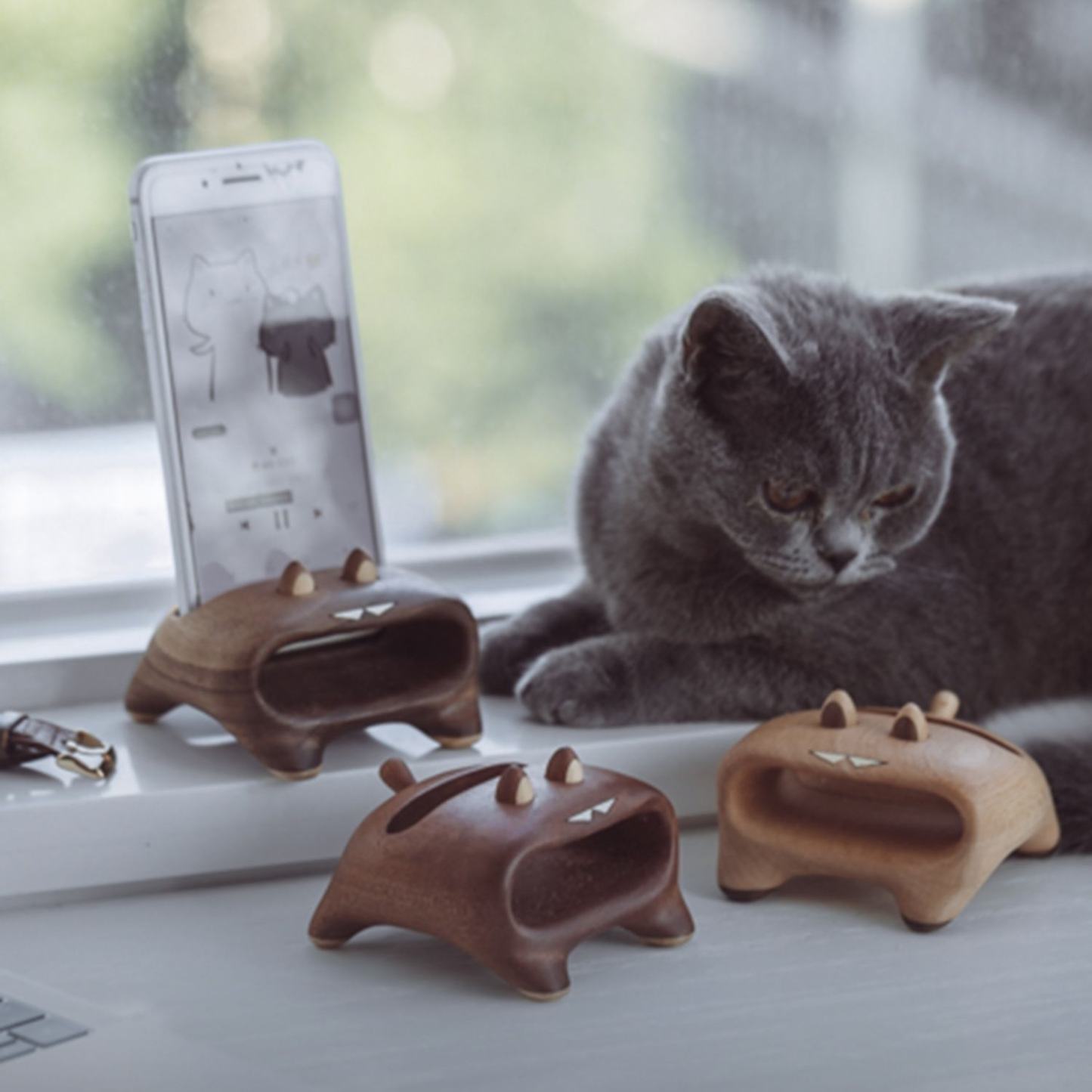 Noise Cat Wooden Phone Speaker Cell Phone Holder - Wooden Islands