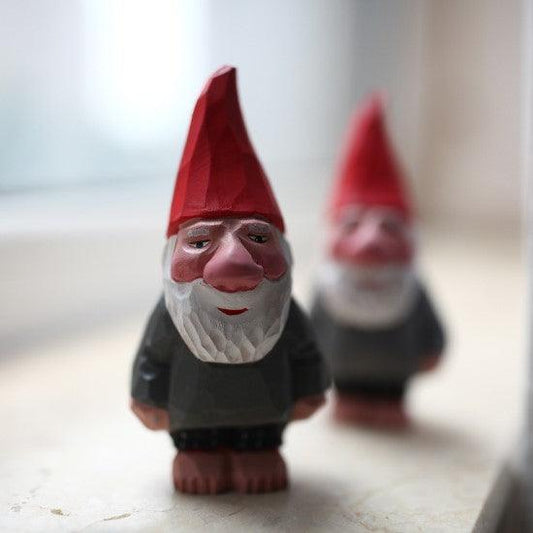 Santa Claus Figurines | Hand Carved Painted Wooden Statue Home Decor sculpture Christmas ornaments - Wooden Islands